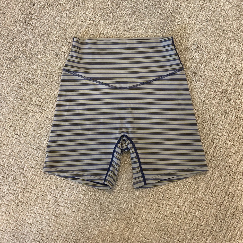 Vitality cloud II volley short, Striped Women's Shorts